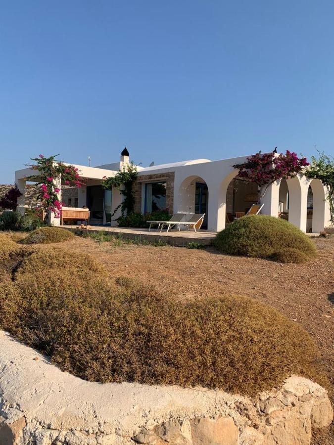 Villa Bravo Karpathos Exterior foto